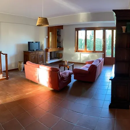Holiday home Sara